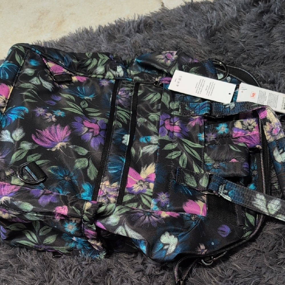 Floral Black Backpack - Picture 2 of 5